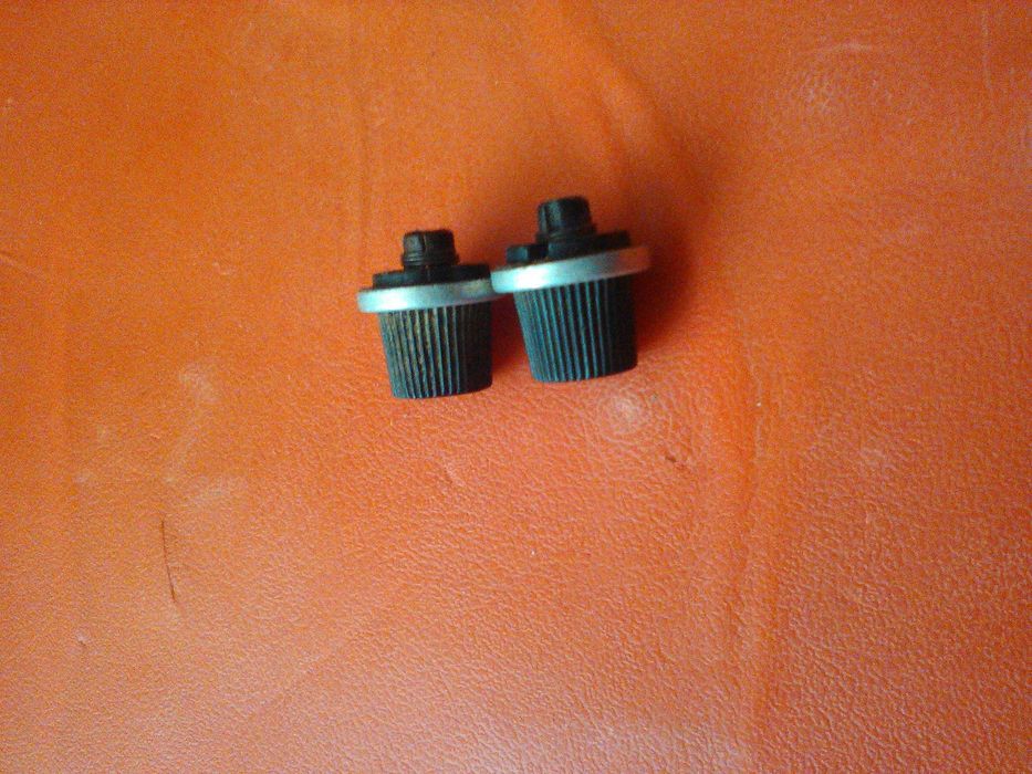 Vînd Schimb Butoane Radio Gloria