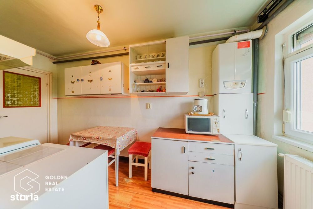 Apartament spatios cu 3 camere, Vlaicu Lebada, centrala proprie