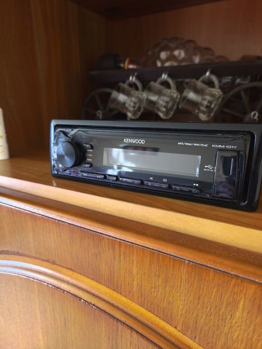 Casetofon Kenwood KMM-101Y