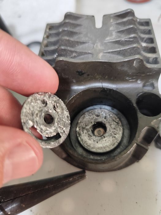 Compresor perne VW Touareg Porsche Cayenne Macan Panamera - reparatii