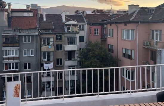 Дава се под наем Двустаен апартамент в София, Център - 42 кв.м за 650 € - Снимка #4