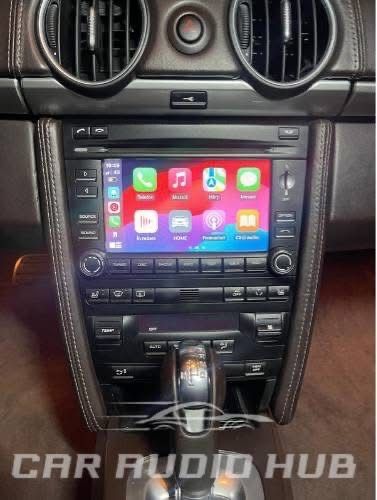Interfață CarPlay / Android Auto dedicată pentru modelele Porsche