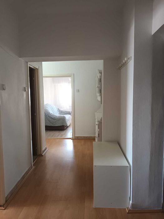 Inchiriem apartament 3 camere Ultracentral-Asirom mobilat,Centrala,AC