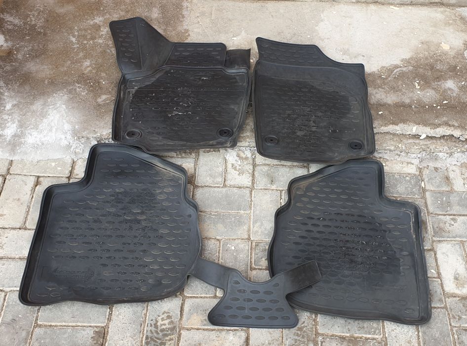 Коврики на Skoda Rapid