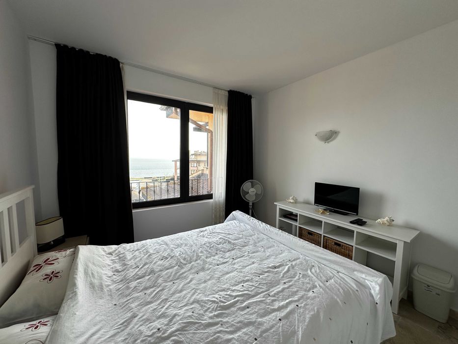 Продава се Тристаен апартамент в с. Топола, Област Добрич - 102 кв.м за 883 €/кв.м - Снимка #13