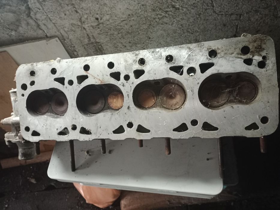 Продам комплект новой резины