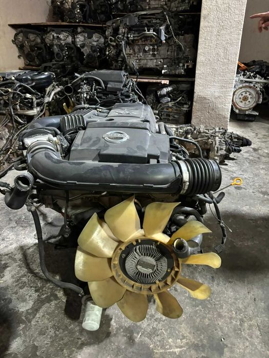 Двигатель VQ56DE для Patrol