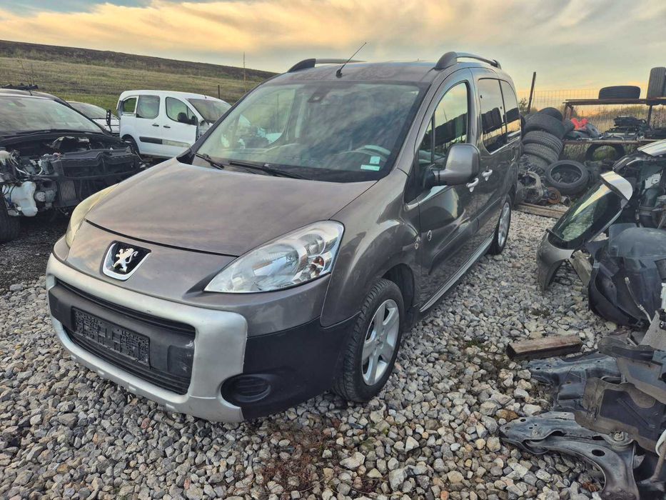 Peugeot Partner 1.6hdi 109ks на части berlingo партнер берлинго