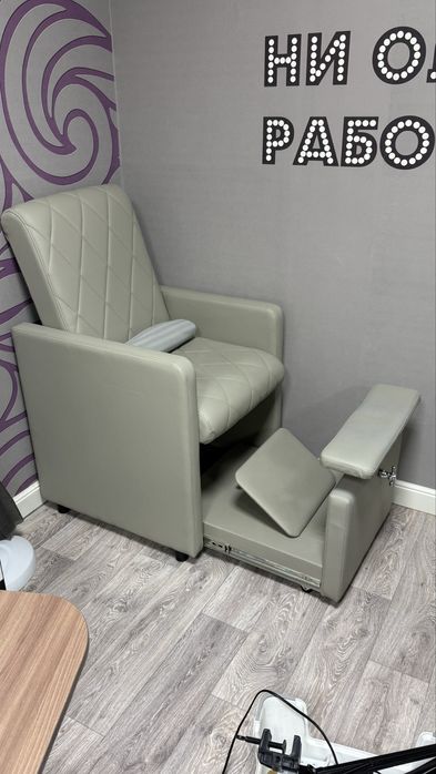Педикюрное кресло