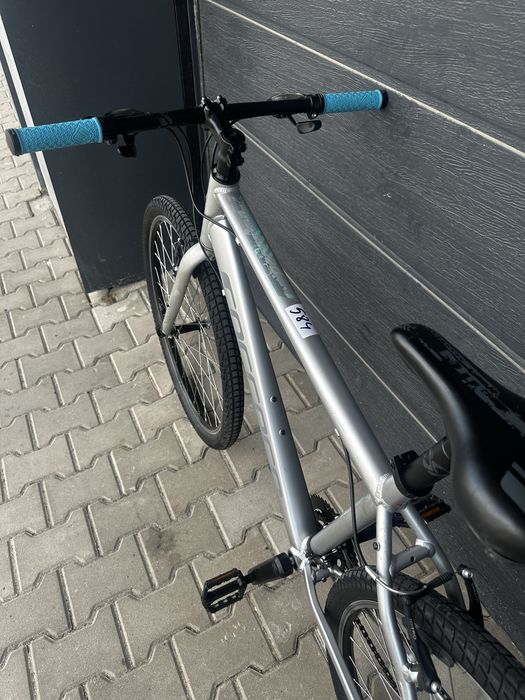 Велосипед Carrera Parva 27.5” M” 2х7