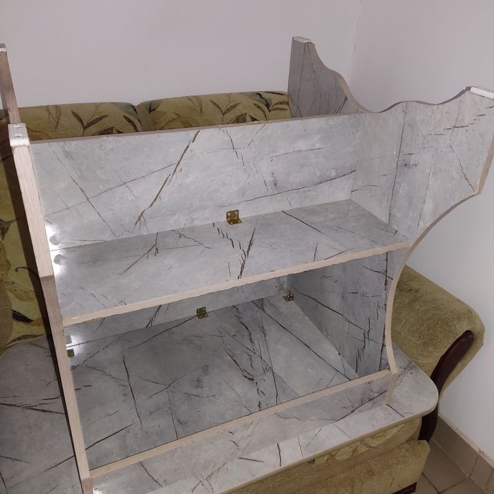 Продается Кухонный стол