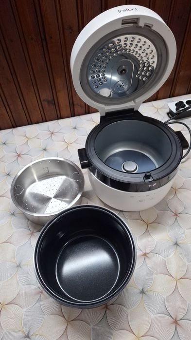 Instant Pot оризоварка  +  готвене на пара 12 чаши / 2.8 ,600W
