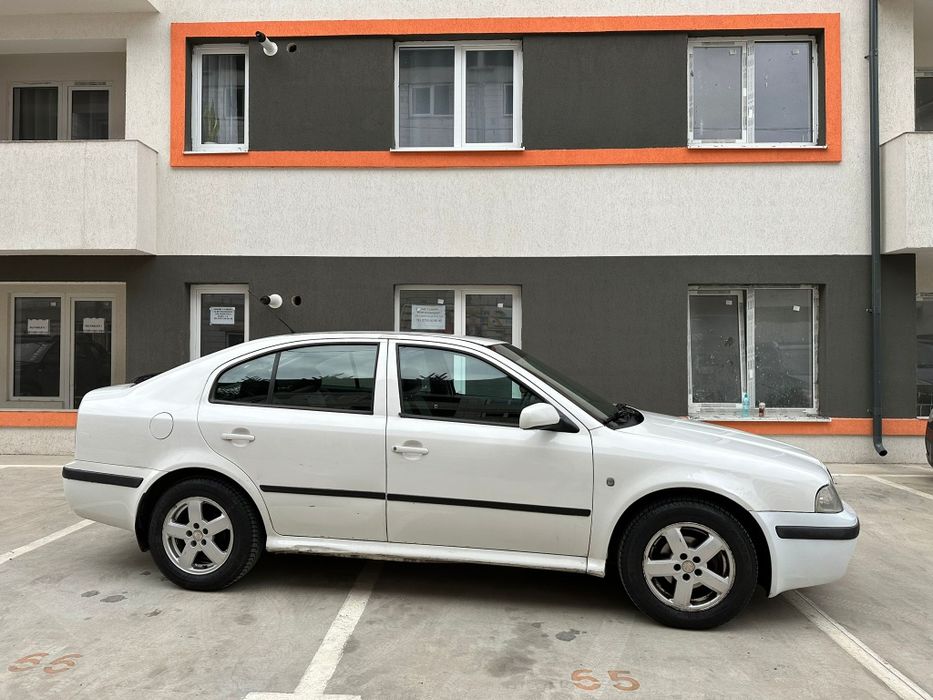 SKODA Octavia 2009 — imagine 5