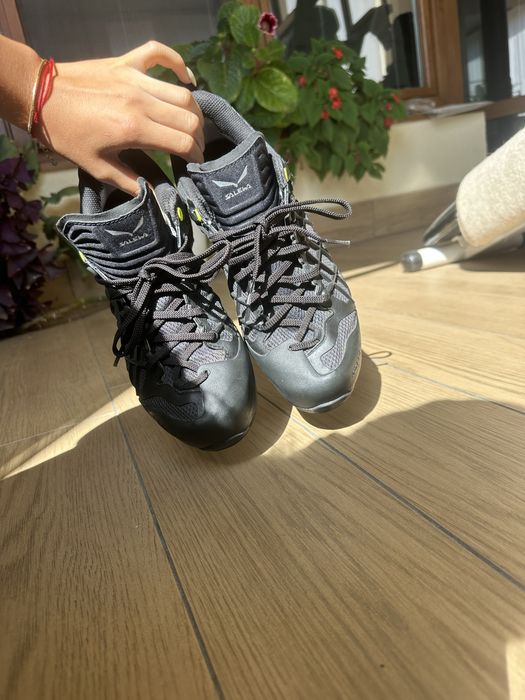 Турисъически обувки SAVELA