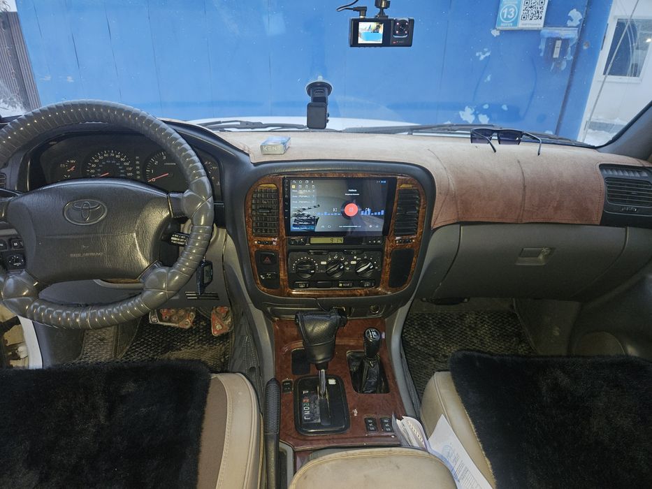 Продам тойота ленд крузер 100