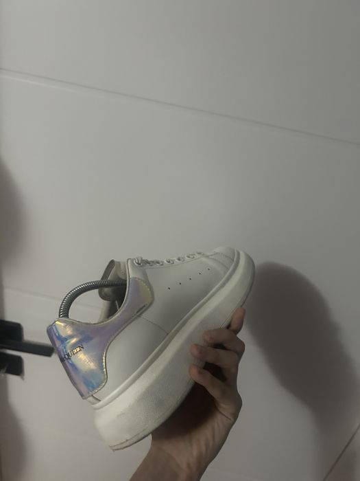 Alexander Mcqueen