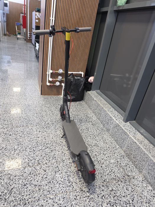 Trotineta electrica Xiaomi scooter 4 Pro  2nd Gen-doar 70 km