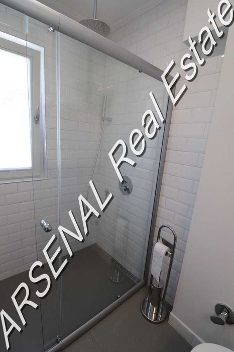 Дава се под наем Тристаен апартамент в София, Лозенец - 100 кв.м за 1100 € - Снимка #9