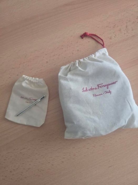 Curea Ferragamo noua