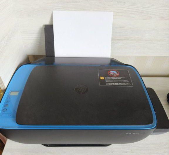 Продетса цветной принтерр