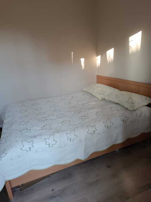 Продам спальный гарнитур