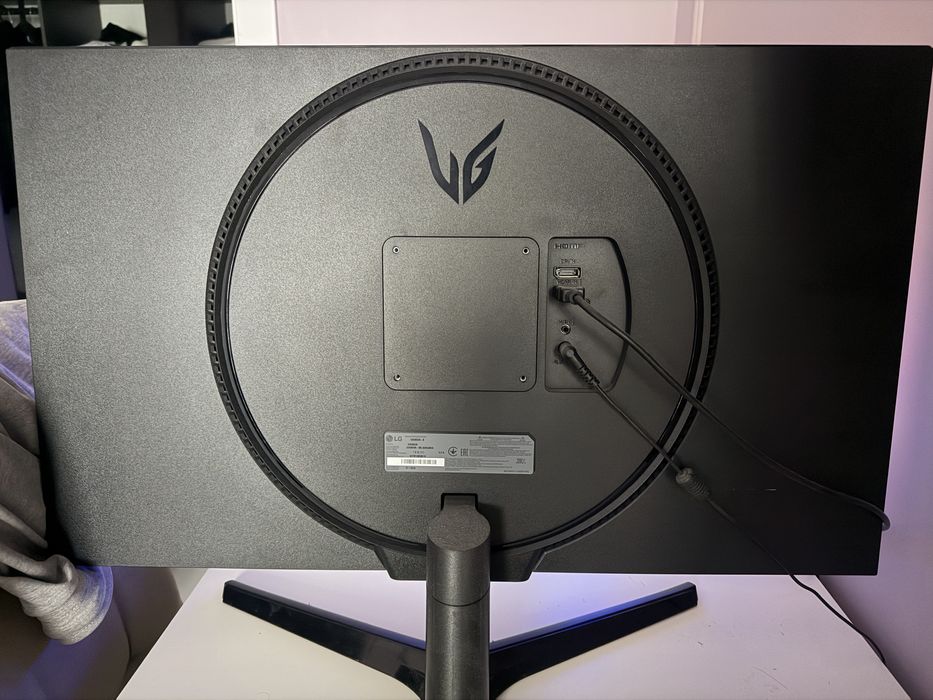Монитор Lg 165 грц