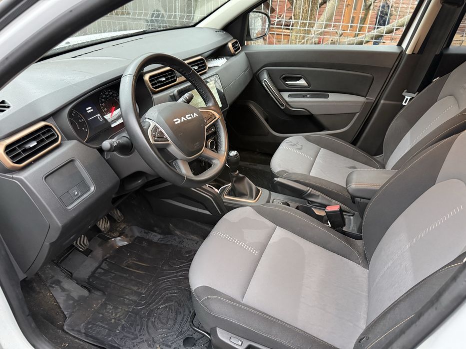 Dacia Duster ca noua