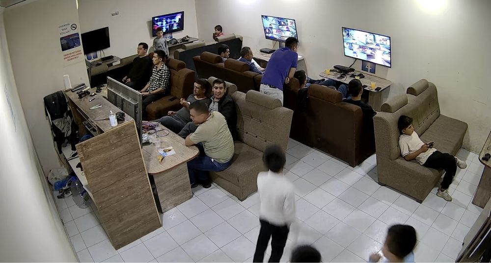 Plastation club sotiladi