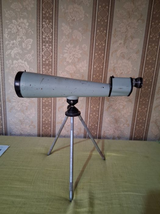 Продавам зрителна тръба пзо далекоглед