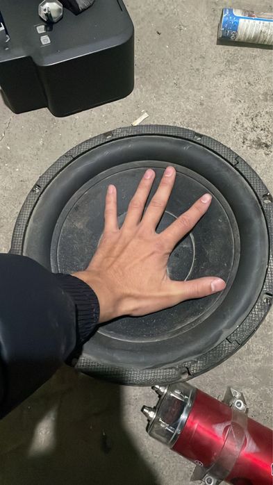 Саббуфер с усилитель и накопитель