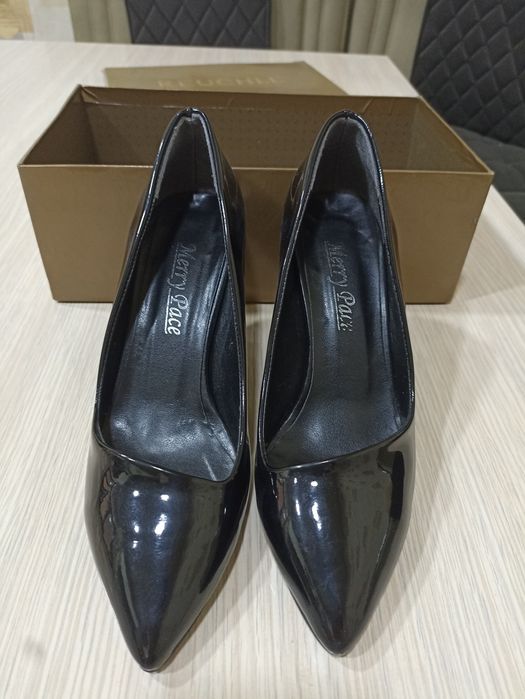 Женские туфли турецкий