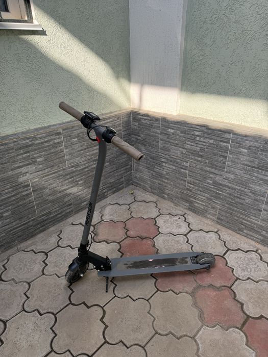 Электросамокат Hiper slim vx561