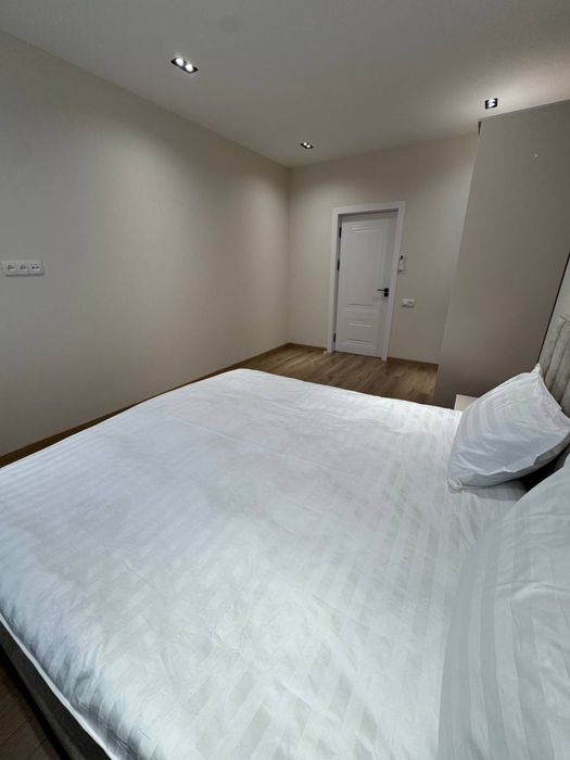 Аренда Максим Горький Художников