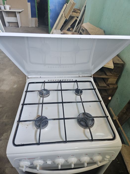 Газ плита продам