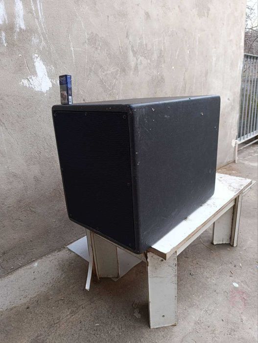 Сабуфер в машину