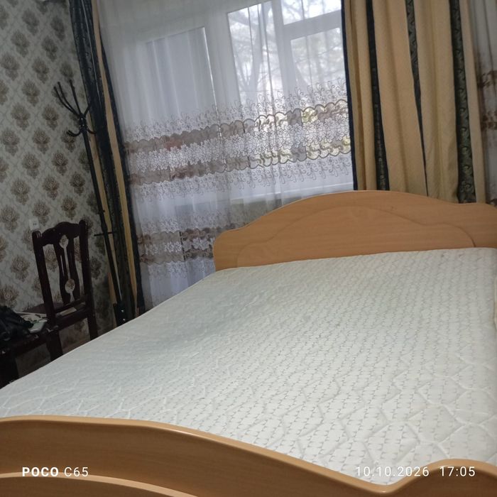 Продам спальню кровать