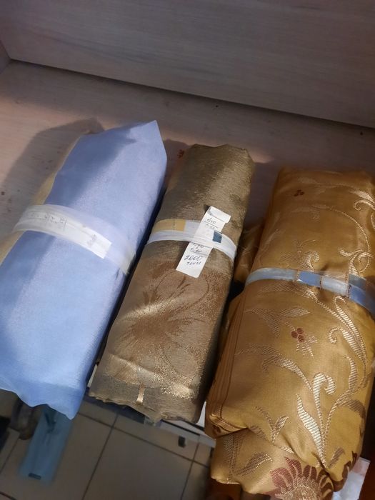 Остатки портьерной ткани  для пэчворка,корпе.