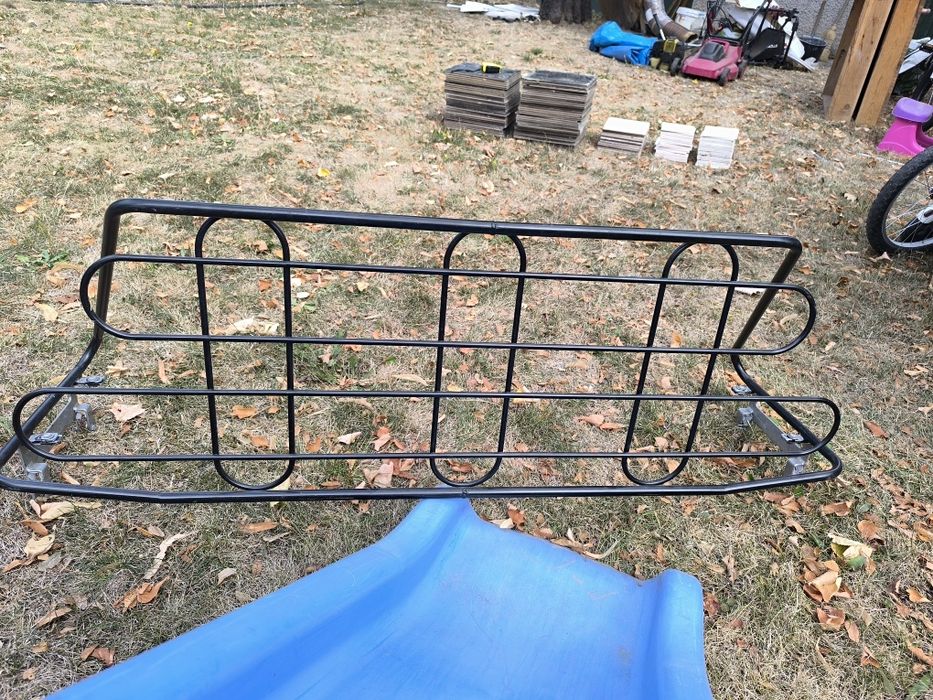 Решетка за багажник куче