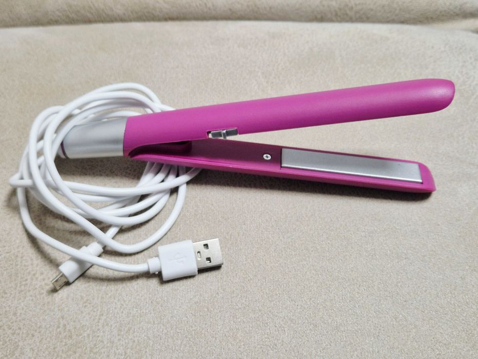 Мини преса за коса Sinsay с USB кабел