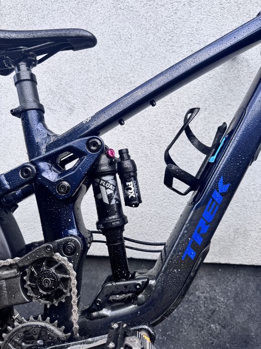 Trek Slash 8 Gen 6 2025