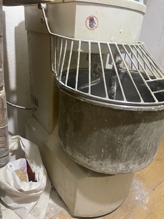 планетарный миксер