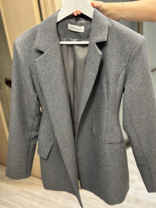 Совершенно Новый пиджак