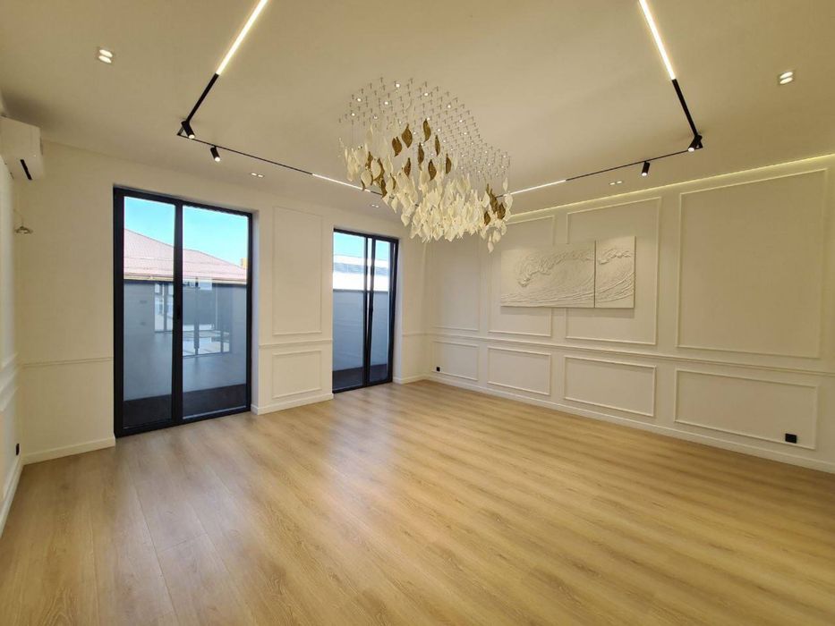 Продаётся дом Мирзо Улугбекский район Центр Луначарского