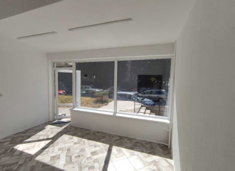 Продава се Едностаен апартамент в София, Борово - 29 кв.м за 2949 €/кв.м - Снимка #3