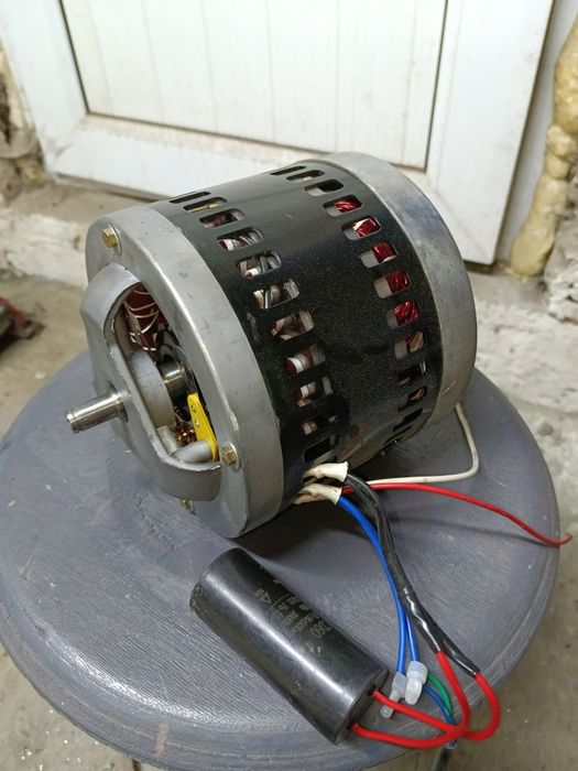 Продам электро двигатель мясорубку