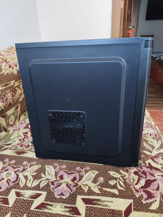 Unitate PC+ boxe cadou