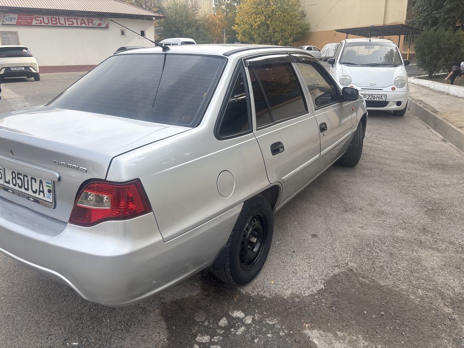 Chevrolet Nexi 2