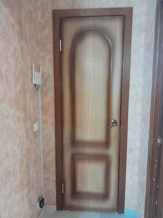 Двери межкомнвтные б/у