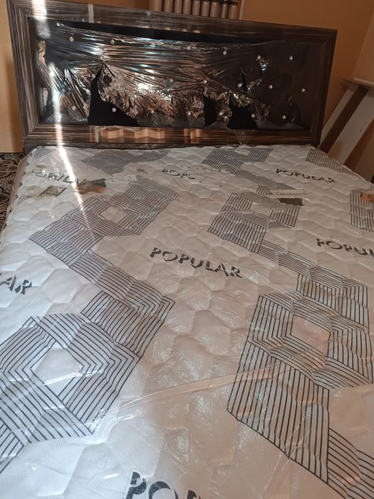 Уголок мебель 2 миллион ва оденный  Диван 2 миллион