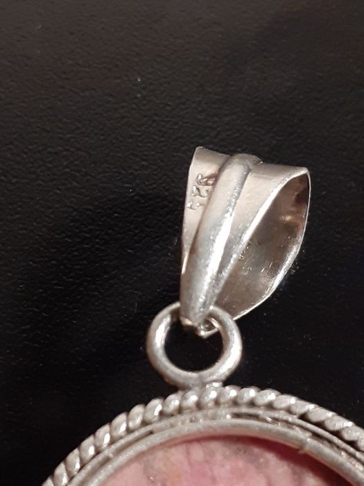 Pandantiv mare din argint cu rodonit